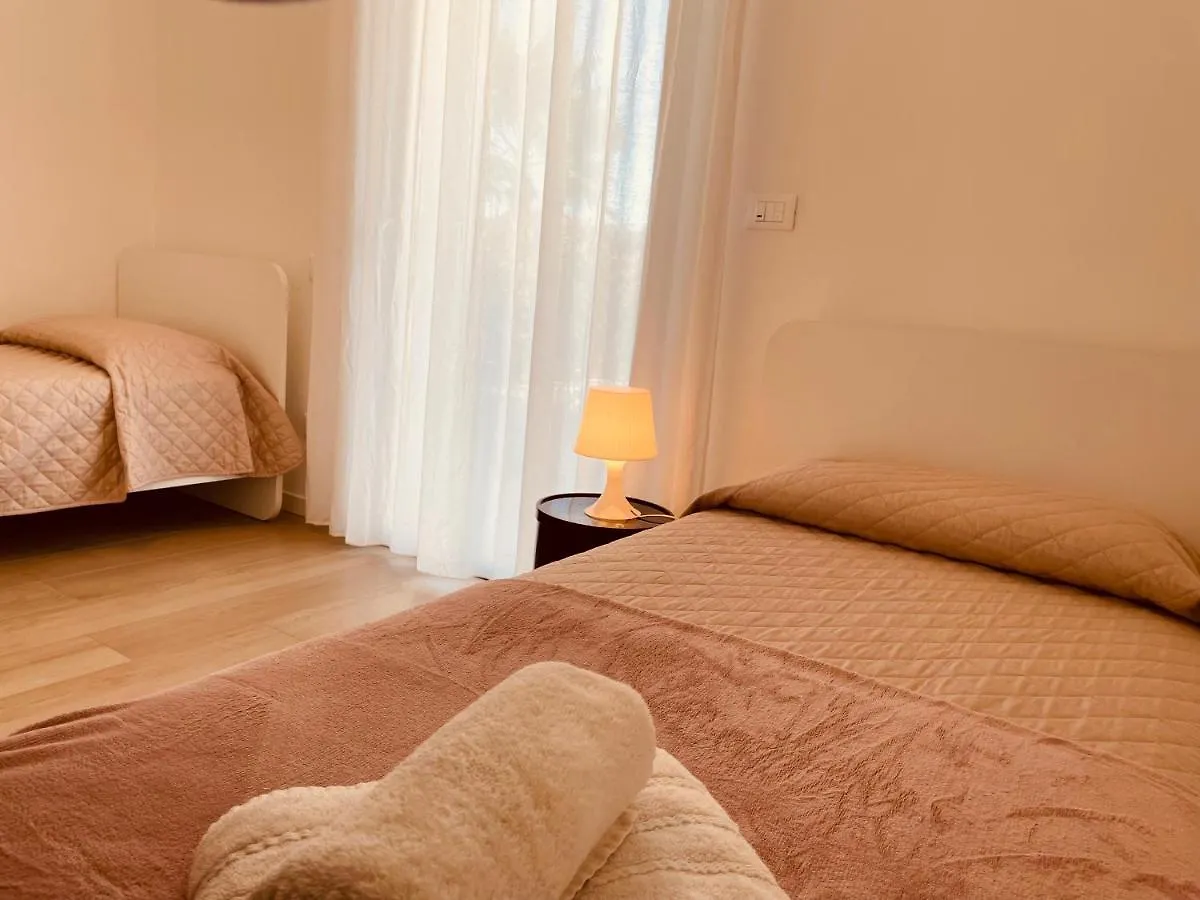App4Rent Ground Floor - 2 Family Apartments ليدو دي يسولو