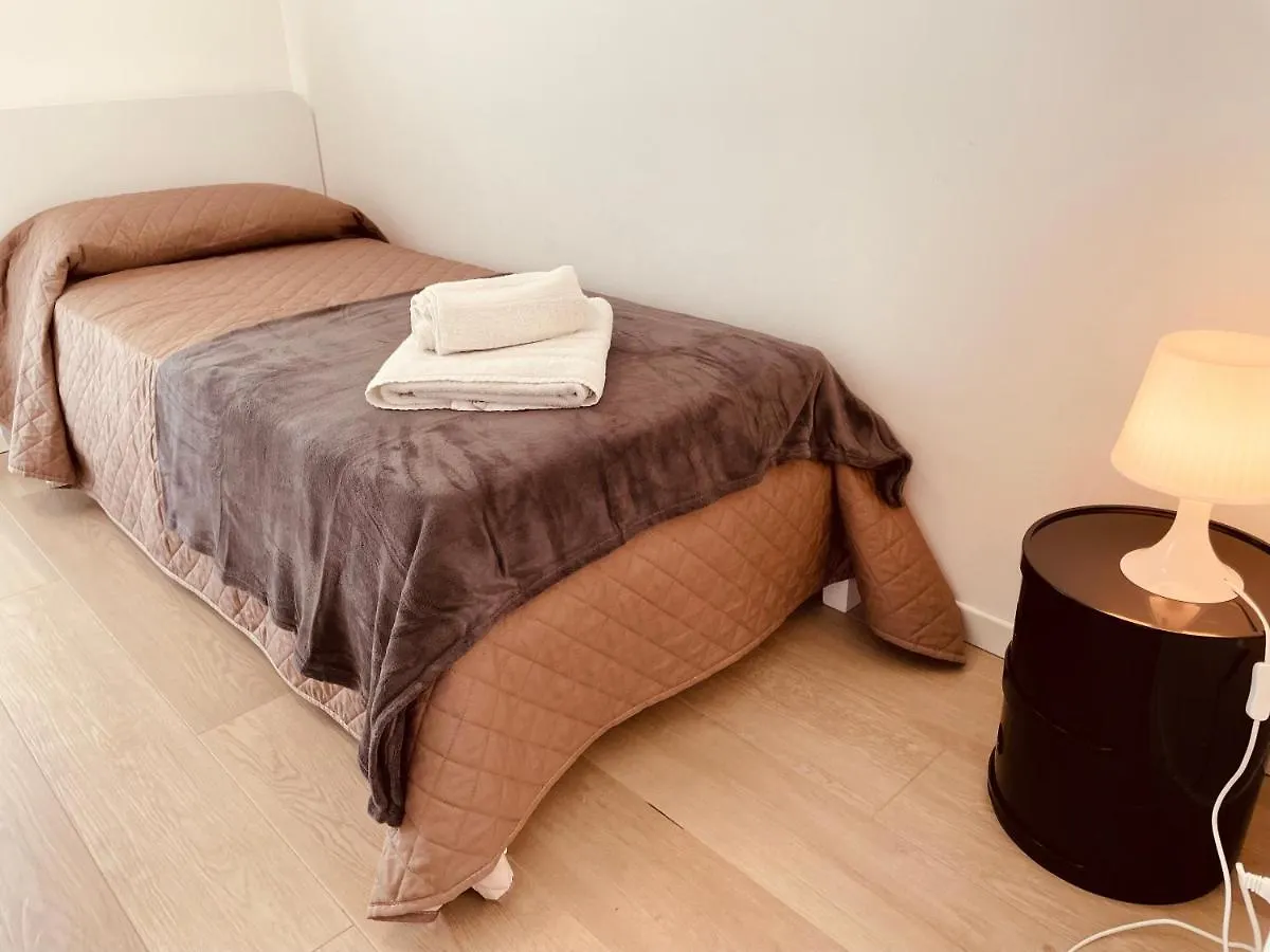 App4Rent Ground Floor - 2 Family Apartments ليدو دي يسولو